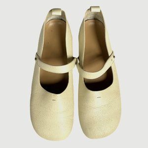 Muji cream leather mary janes